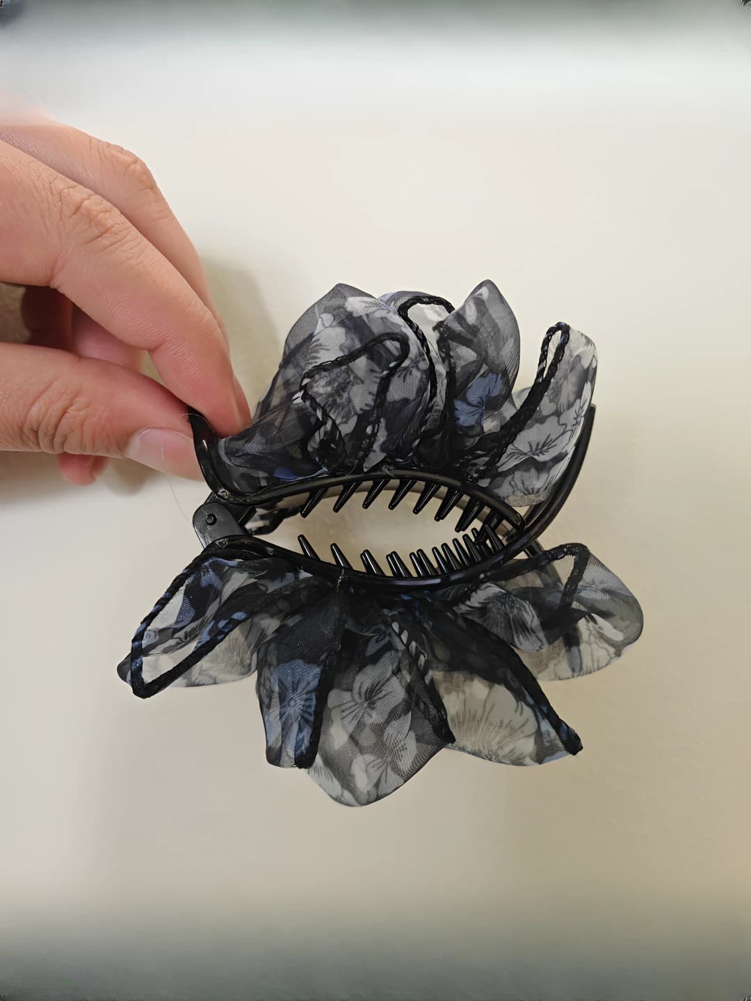 Floral double-sided ruffled mesh, ~8 cm