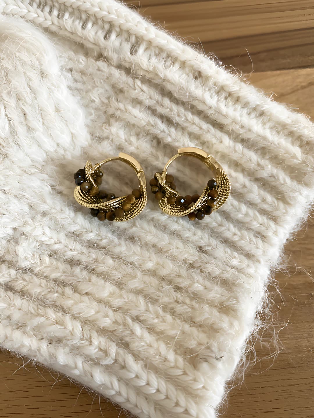Women's tiger eye hoop earrings in retro style with geometric design and electroplating