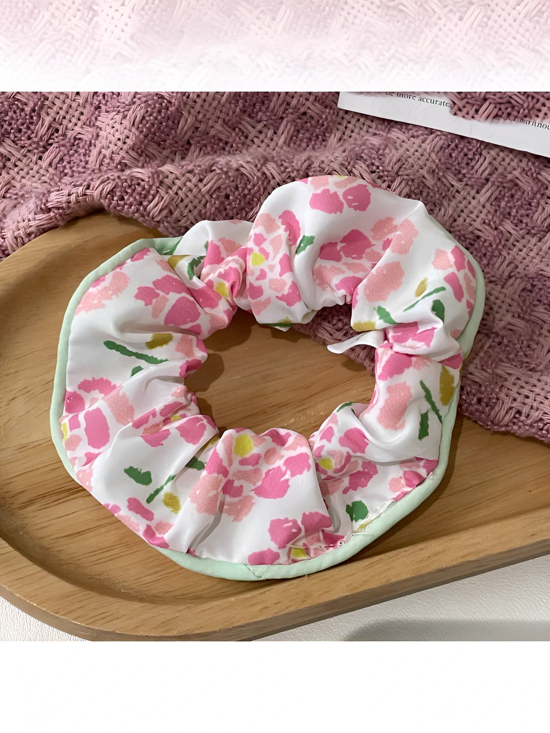 Розовая роза
