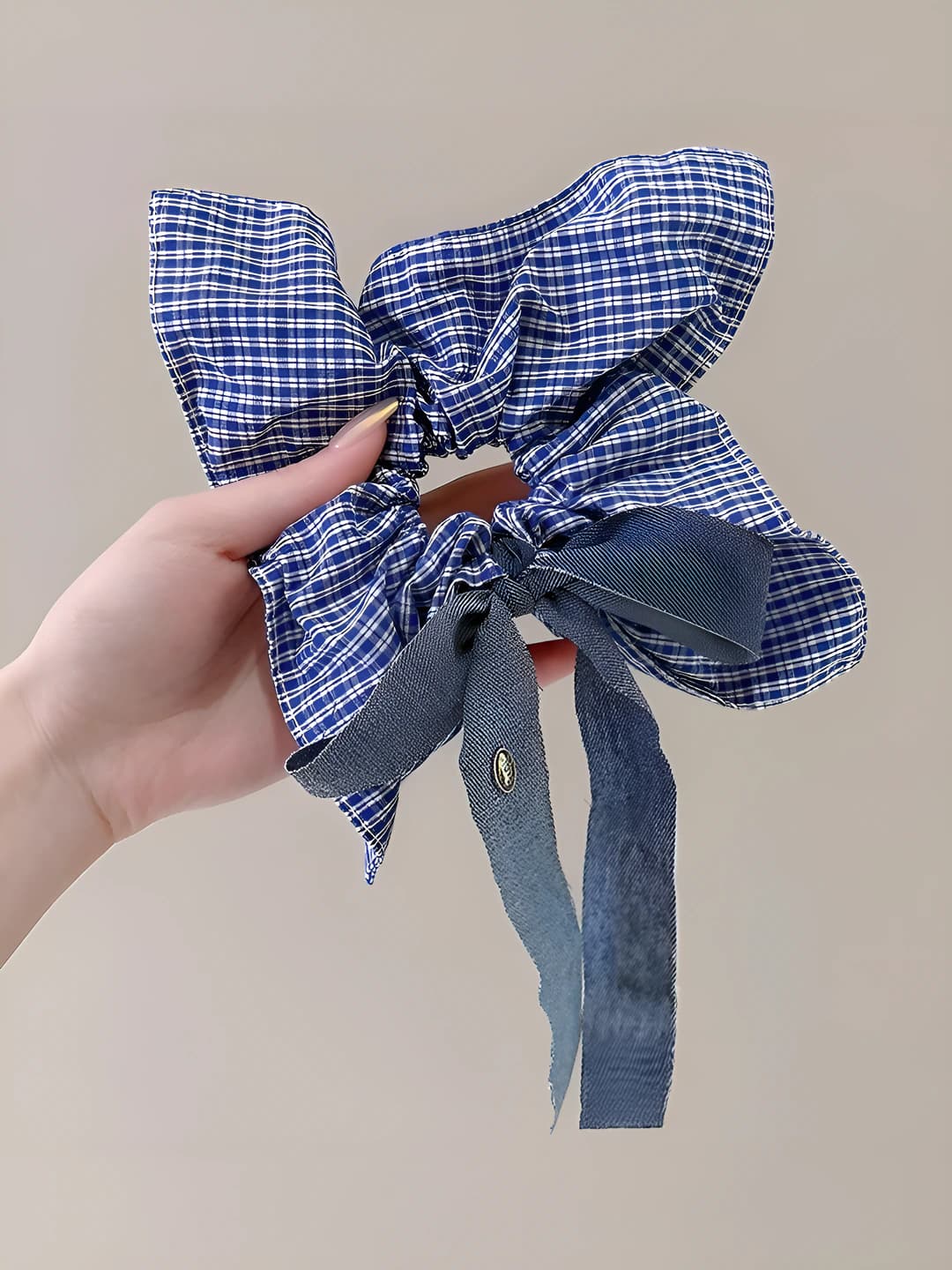 1# Blue plaid square 22 cm