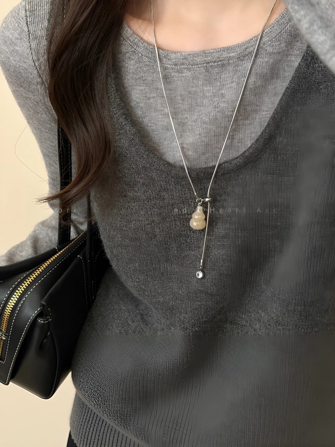 Women's long sweater chain necklace for autumn-winter, made of titanium steel, with a gourd-shaped pendant, pendant material is tiger's eye, ins style design element