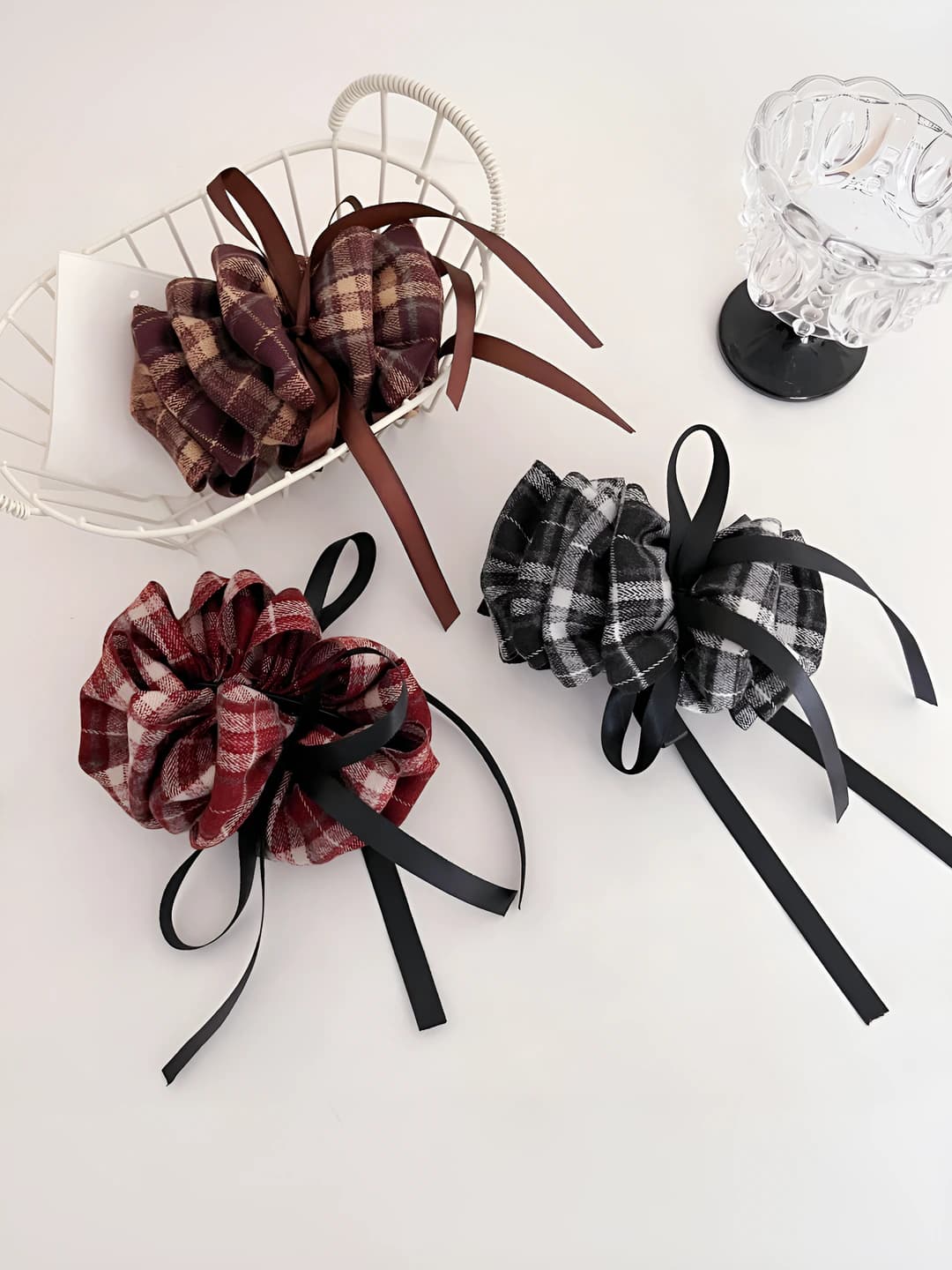 Women's banana hair clip: Korean style, plaid pattern, cloud design element, handmade, preppy style, fresh and sweet