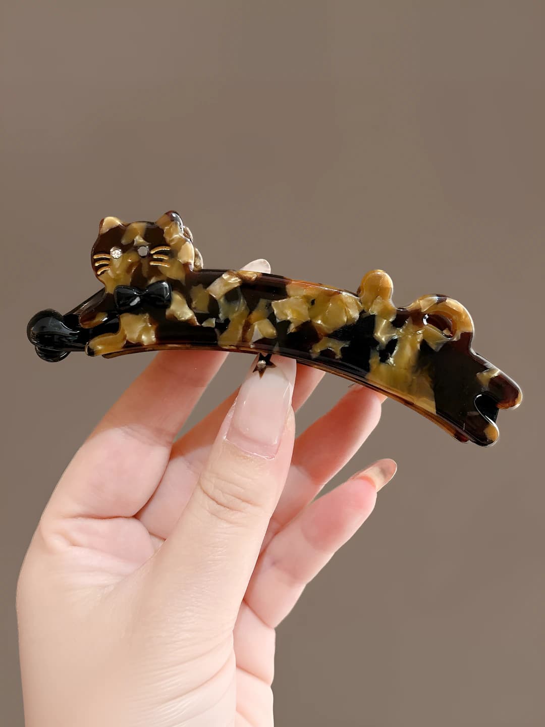 3# Коричневый леопард банан-клип, основа ~11cm, ацетат