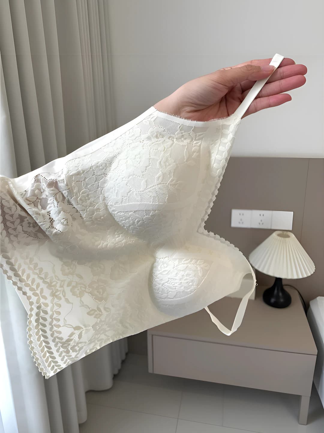 Women's lace lingerie-style top, V-neck, slim fit, summer, white, tank top