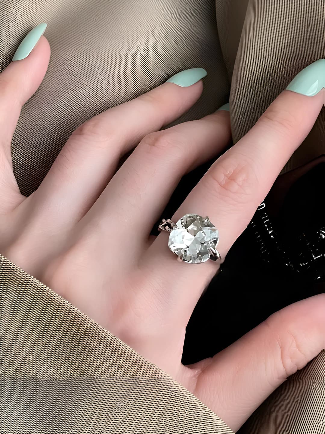 2097#Large stone ring