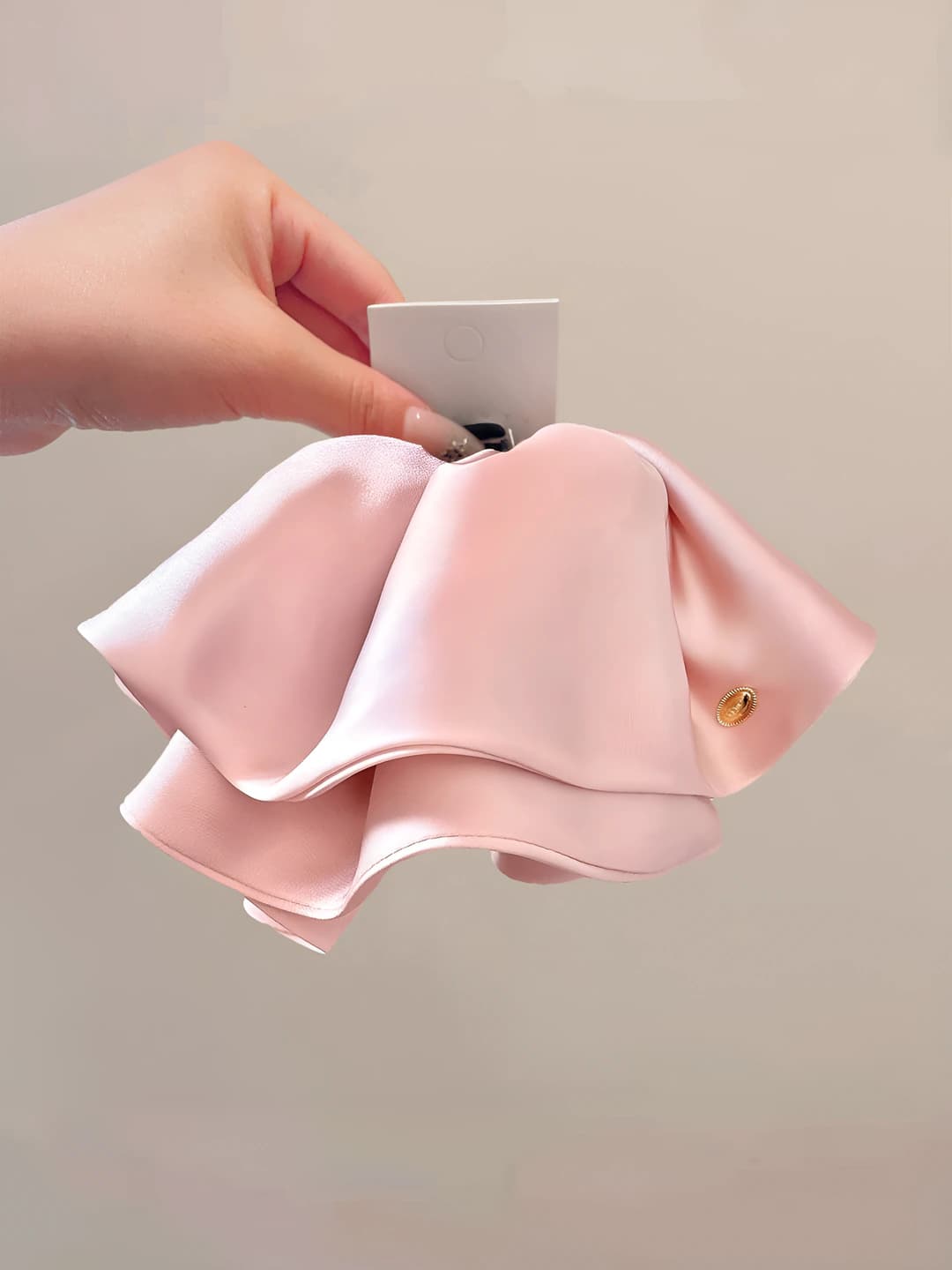 Light pink double ice silk fabric, gold logo, ~4 cm