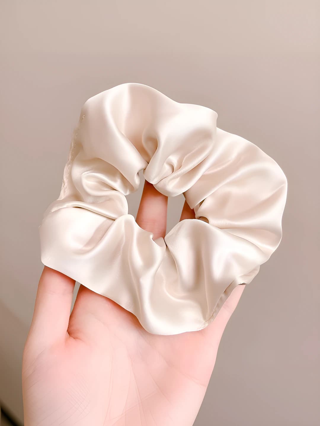 4# Creamy white (approx. 11 cm)