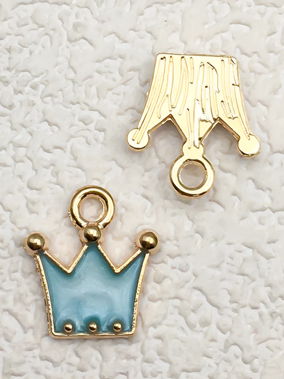 1 pc pearl light blue crown 11x12mm-0.5g