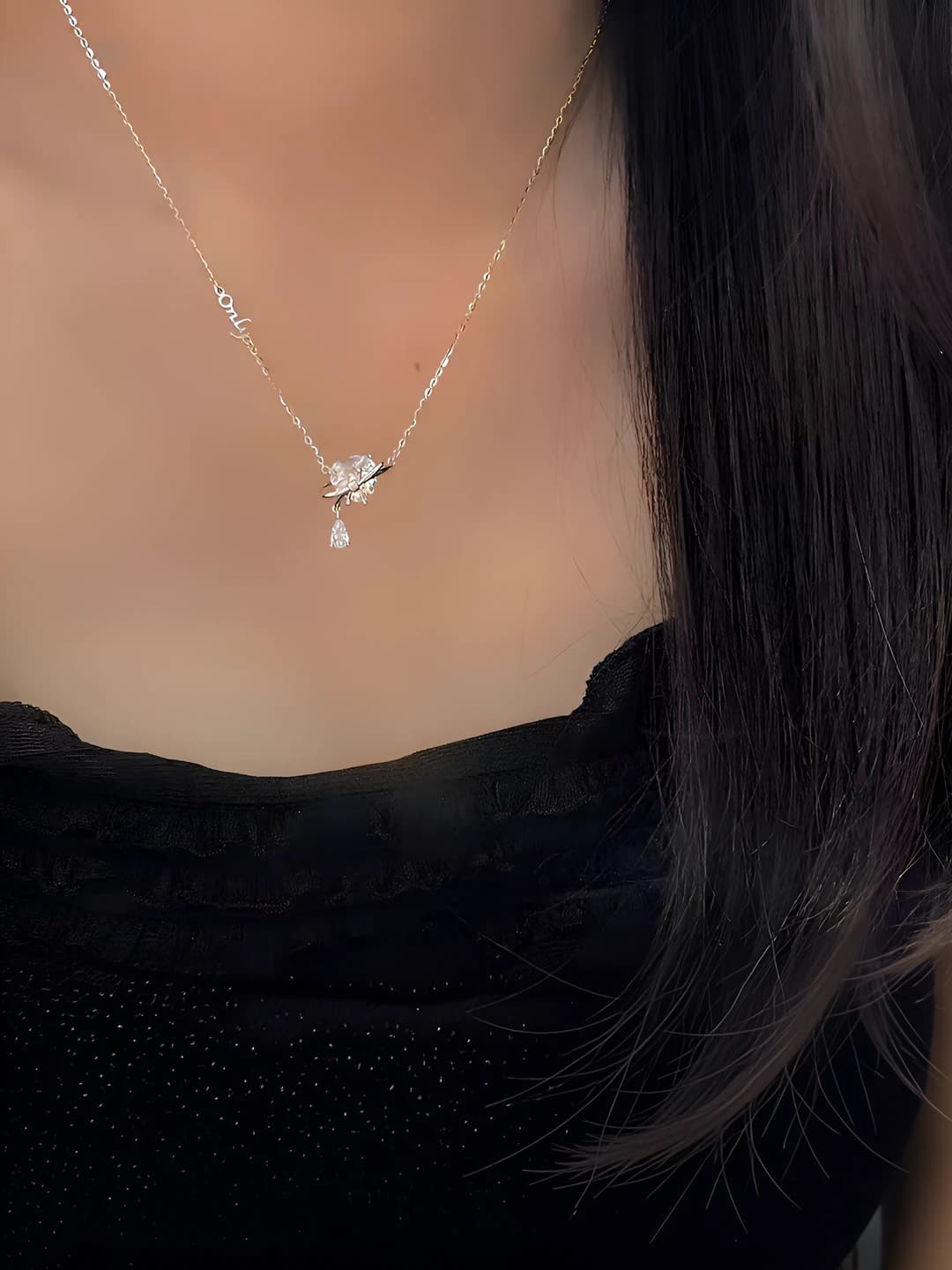 Сердце кисть и бант ожерелье