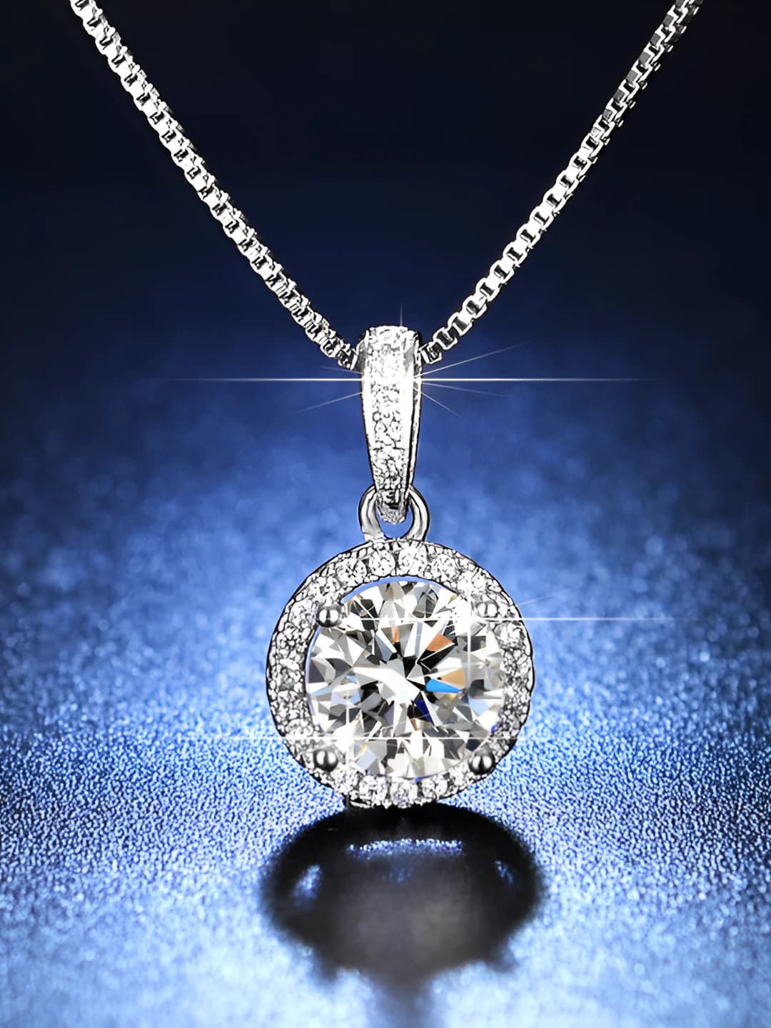 Women's geometric pendant necklace with 2 carat stone