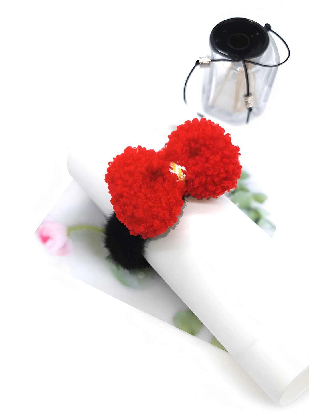 1. Red bow variant