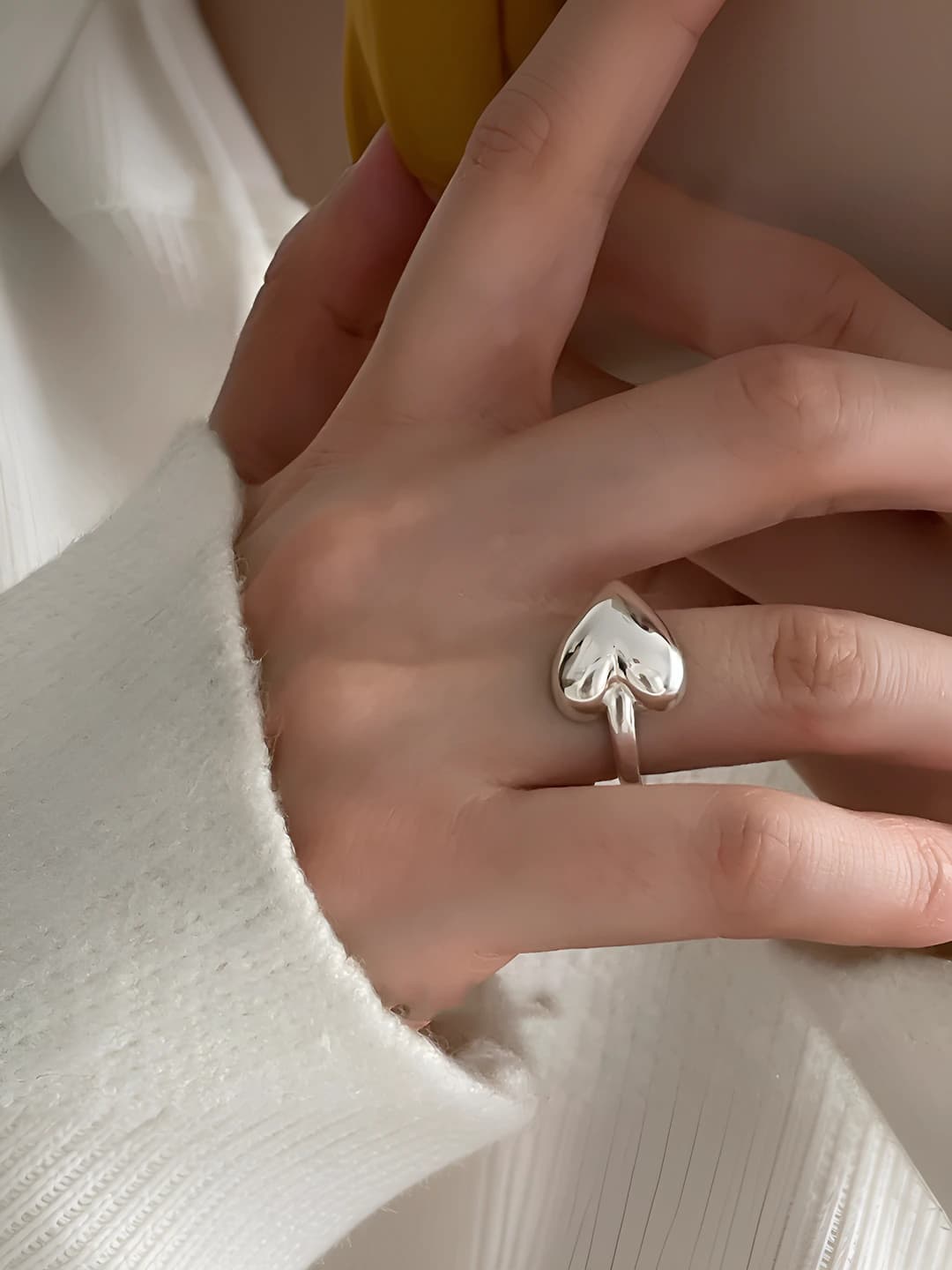 2029# Heart ring