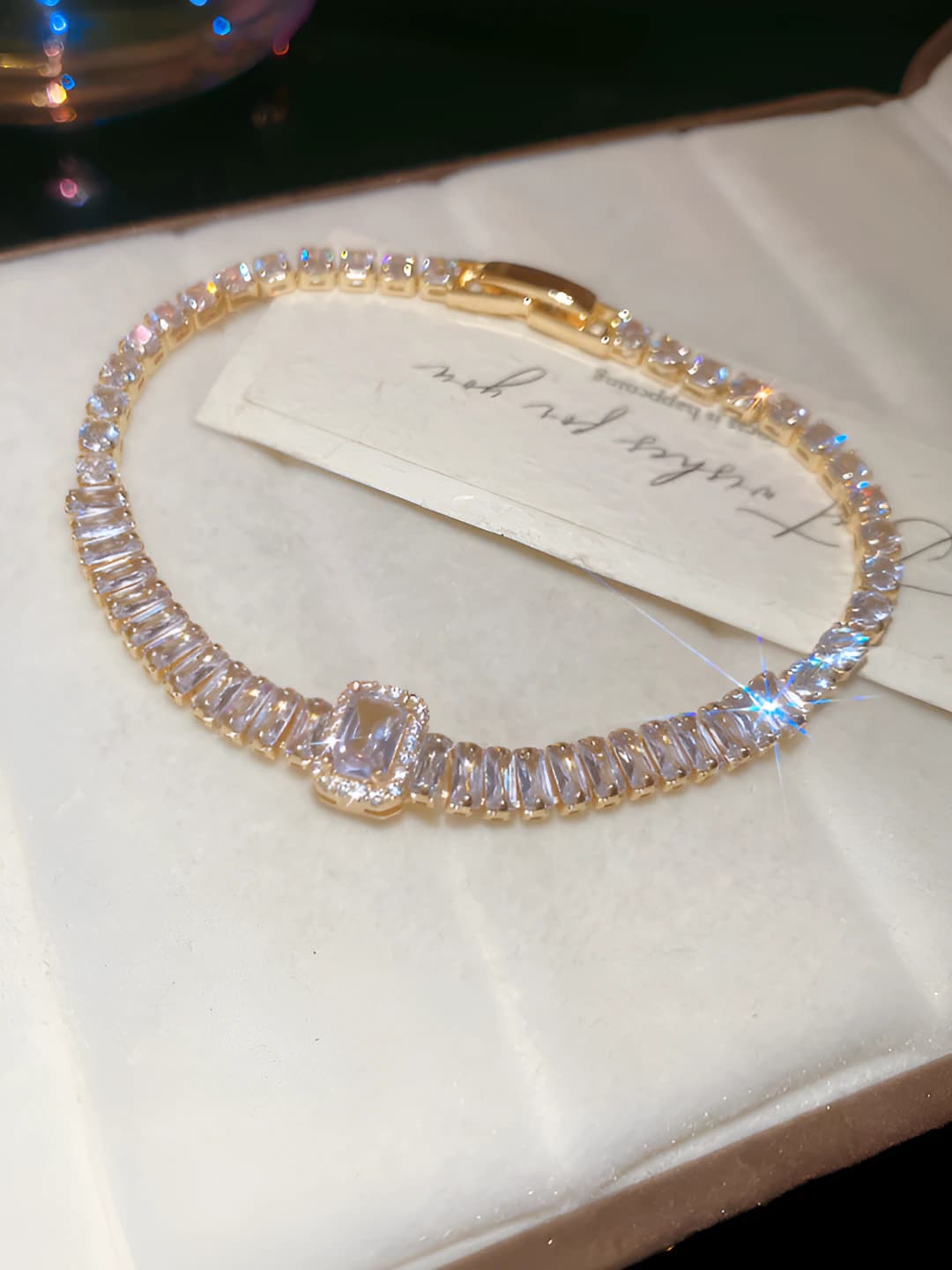 50# Bracelet - gold - white