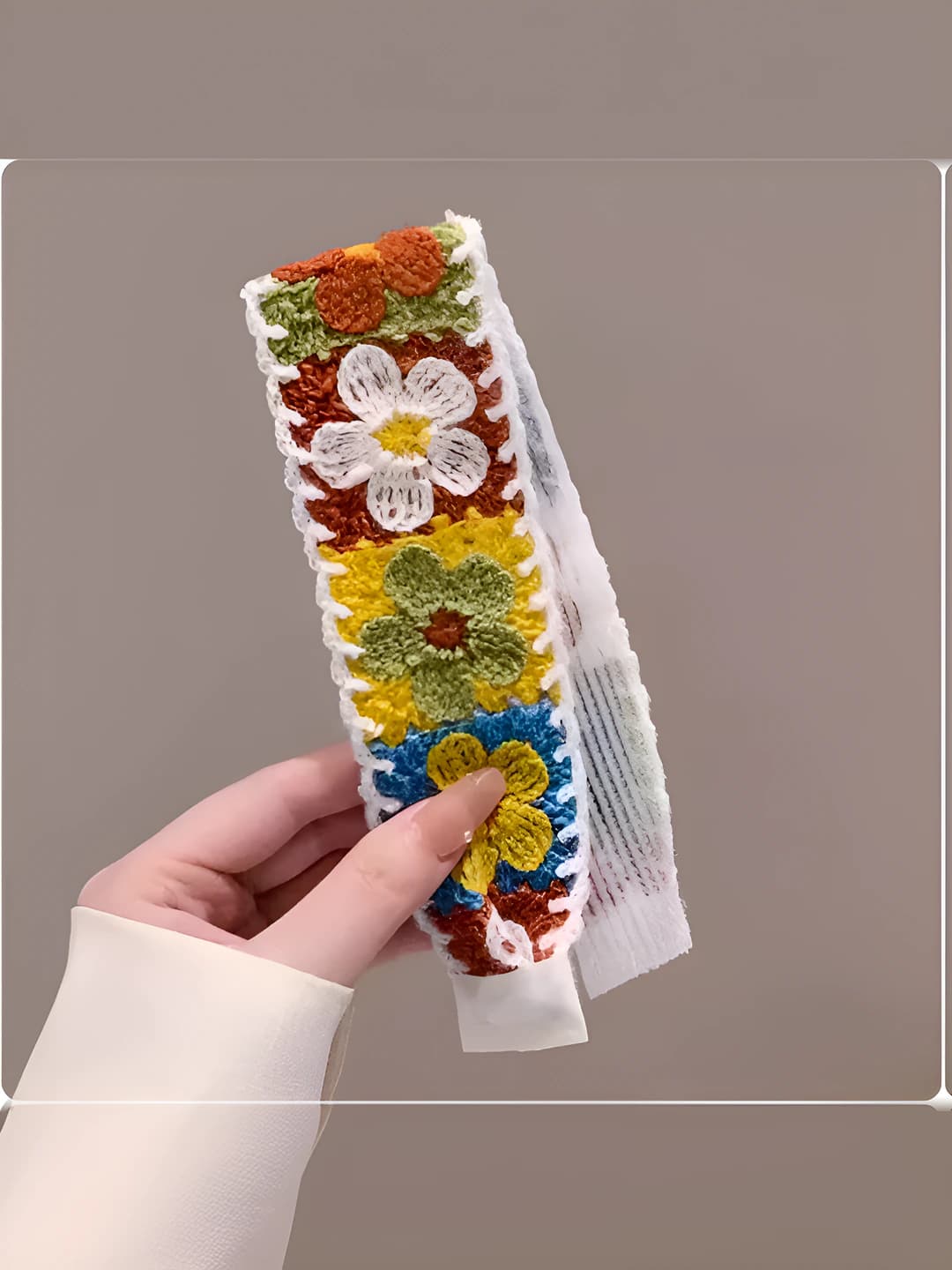 Kontrast rangli quyosh guli