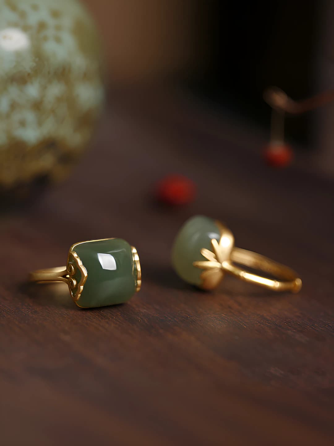 Women's open ring in retro style with auspicious cloud pattern, geometric shape made of copper, design element: auspicious cloud and fu, national style