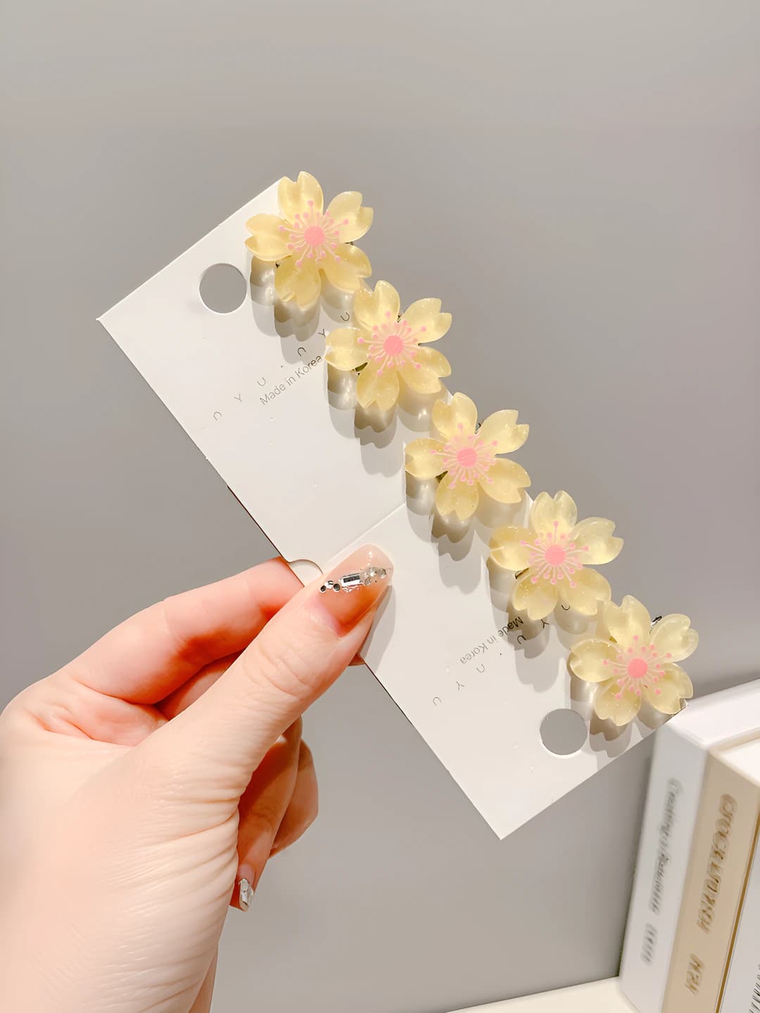 2# sakura sariq 5 dona
