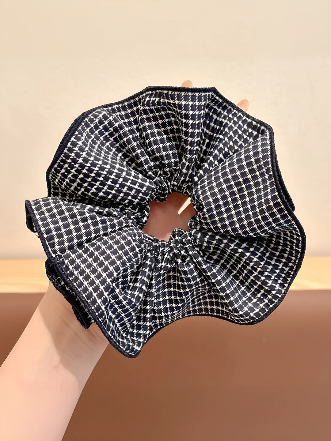 2# Blue striped plaid hair tie 17 cm