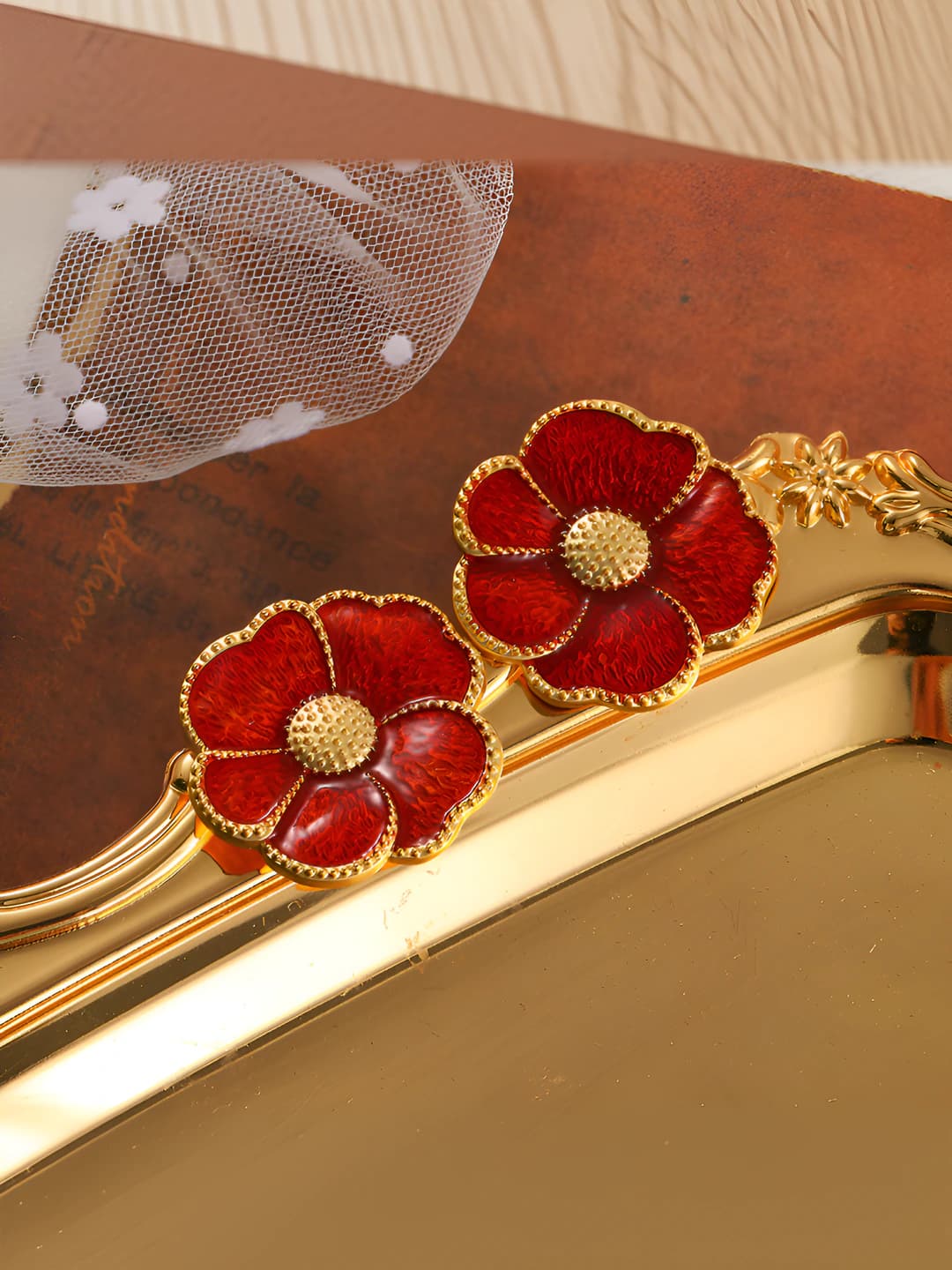 41# Gold-Red