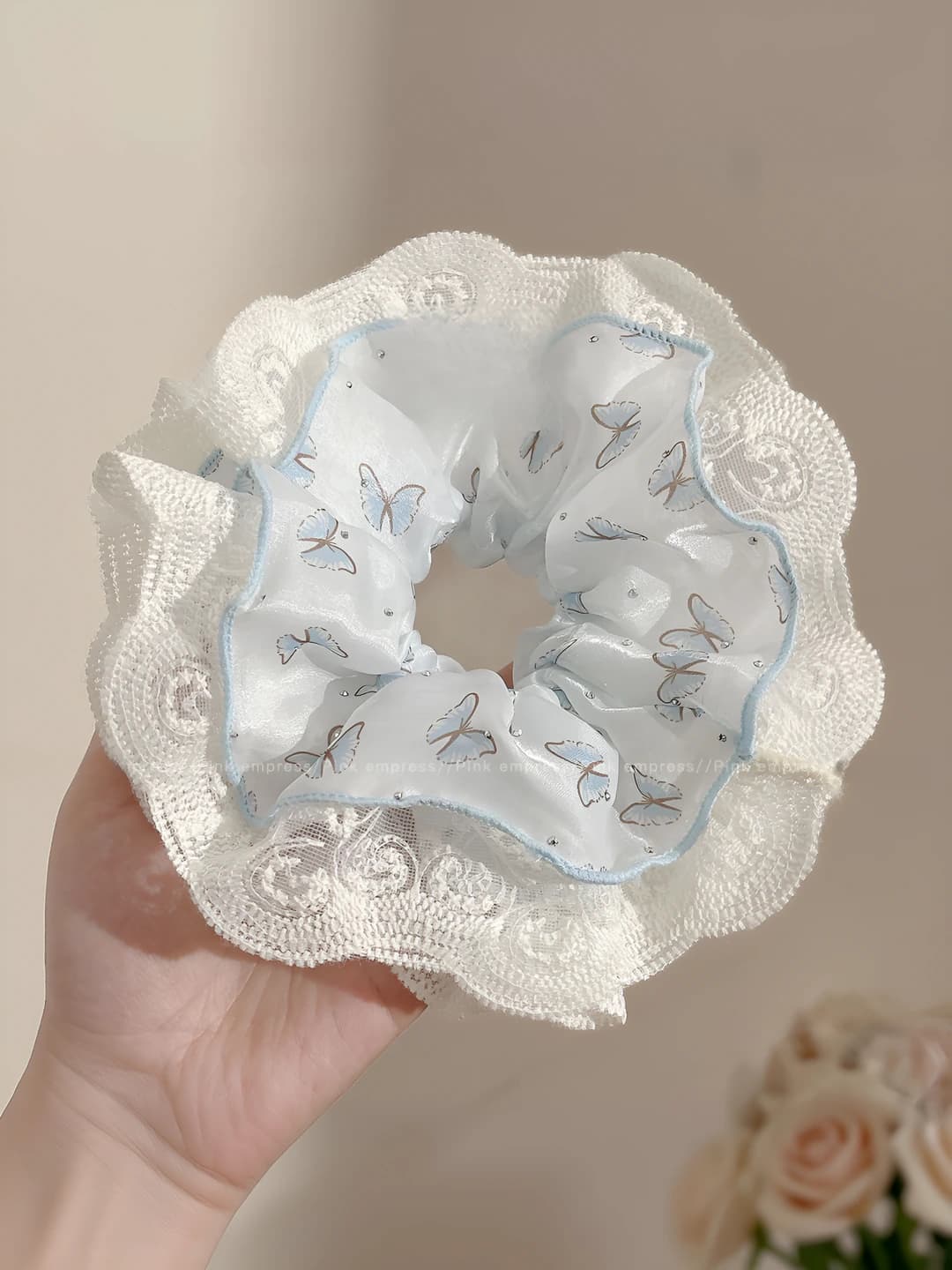 Blue bow crystal lace approx 18 cm