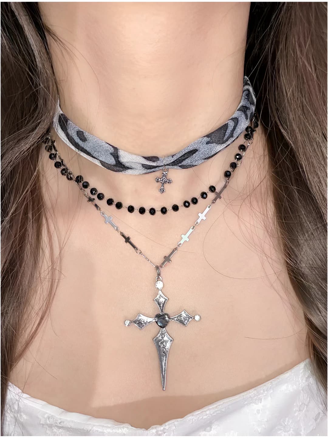 Women's retro multi-layer cross beaded necklace, punk style clavicle chain