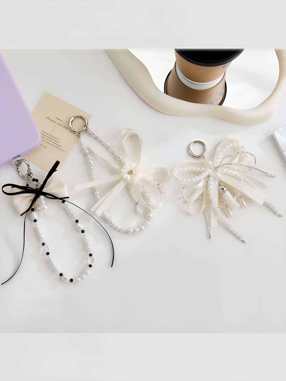 Women's phone chain keychain: plastic, star, moon, sun, cloud and space pattern, Korean style