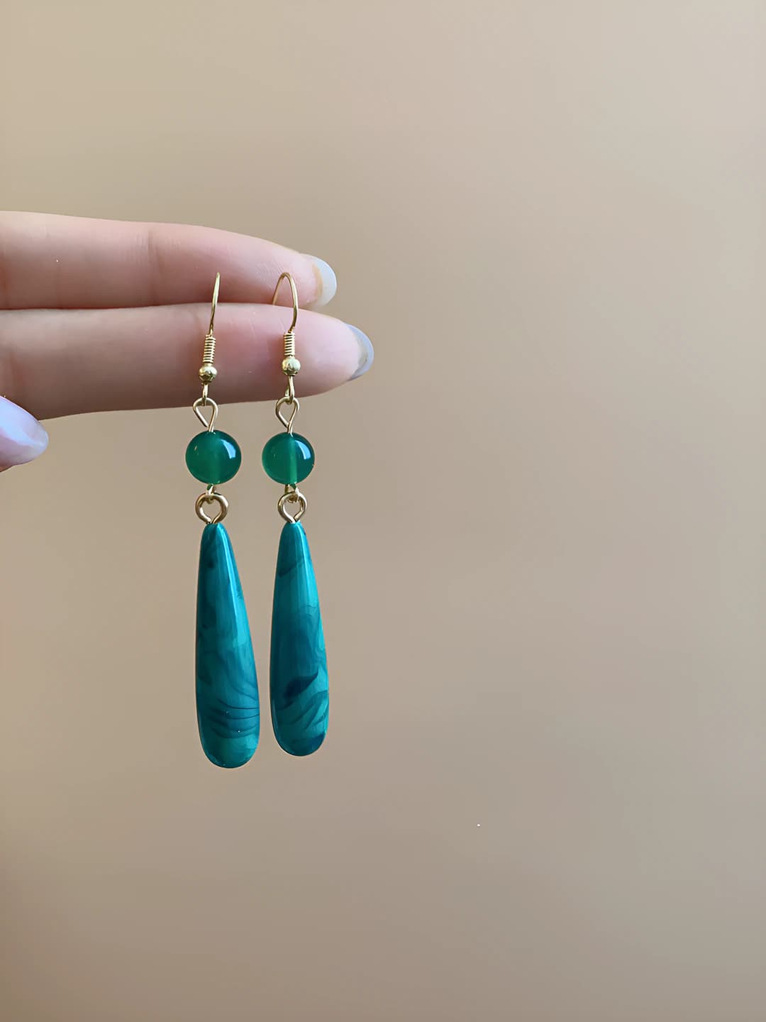 96# Ear hook - Green