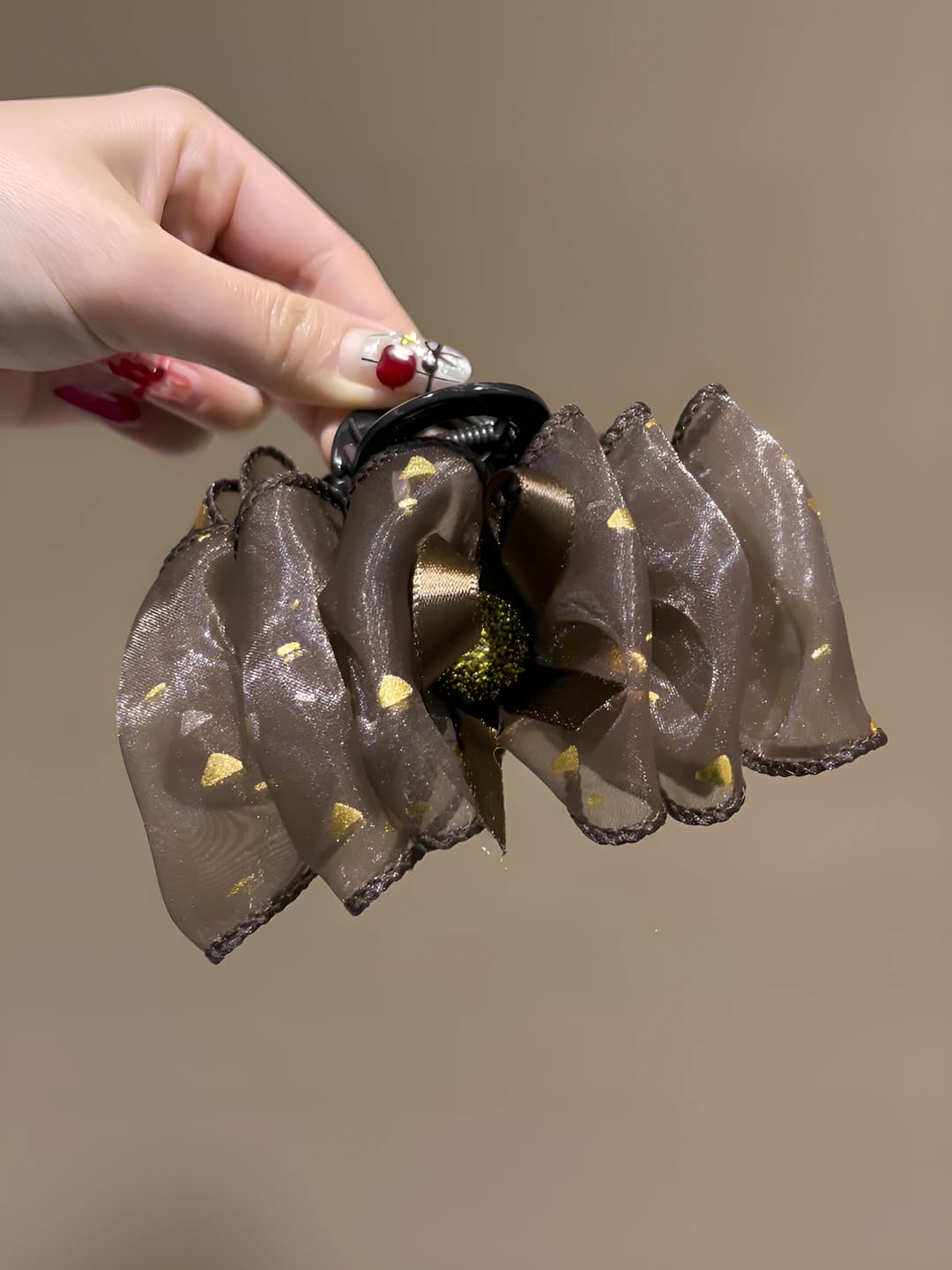 Gold spots coffee cloud clip