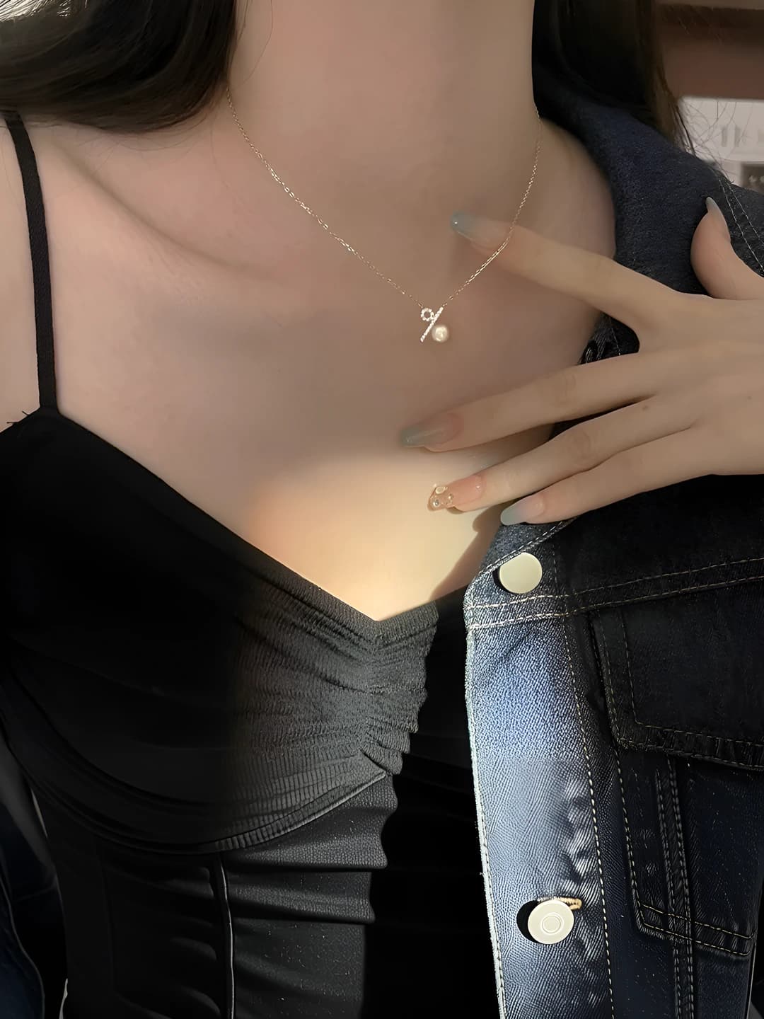 Women's pearl pendant: copper, geometric shape, 41-50 cm, design element: pearl, style: premium