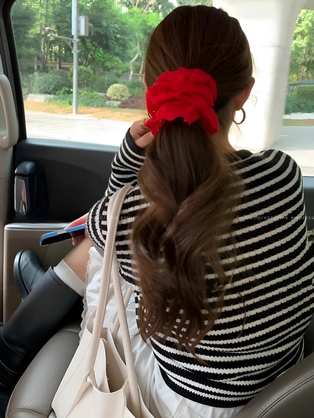 3# red lace scrunchie (4 layers)
