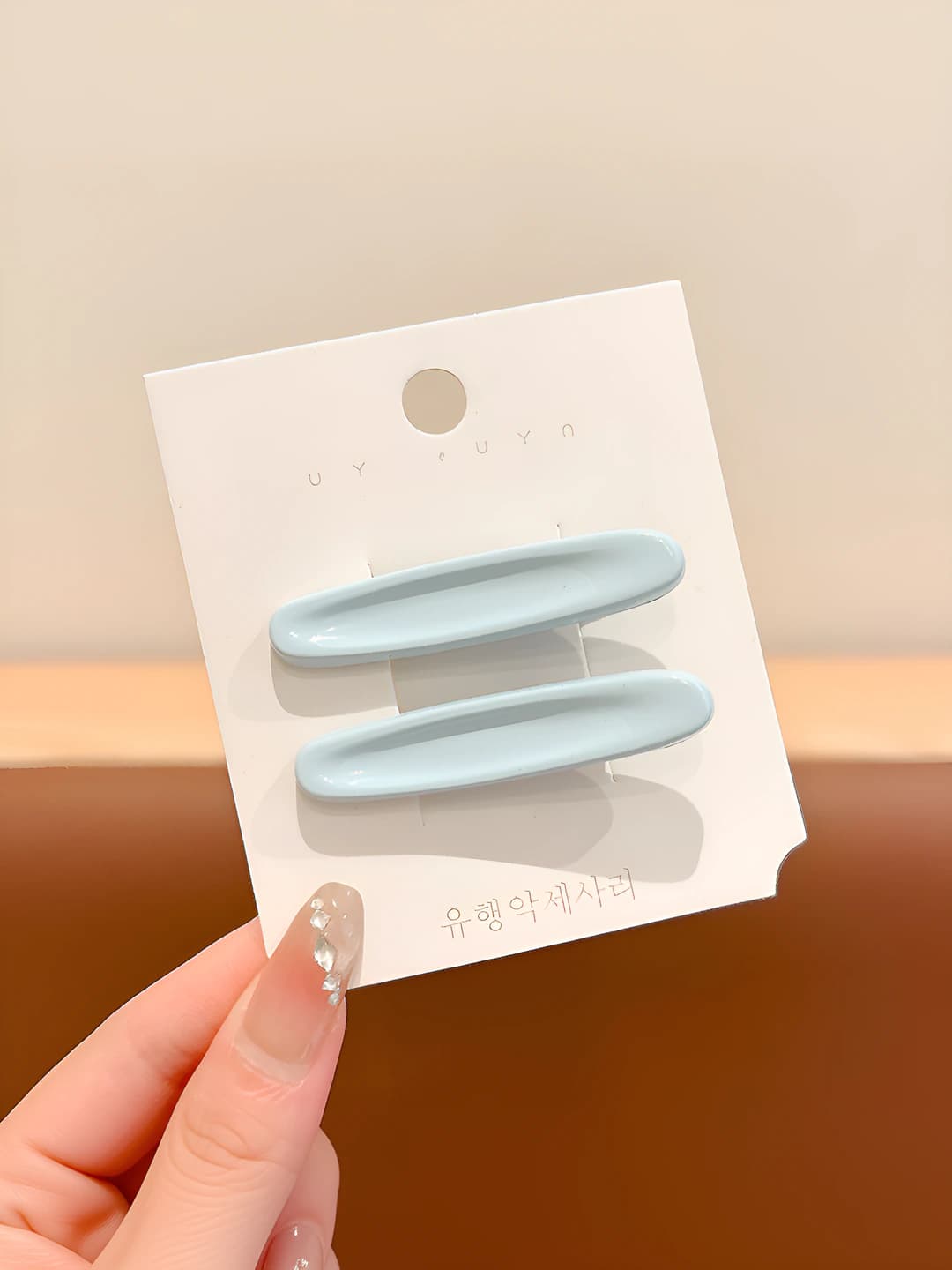 1# Rangli oval gulli soch to'g'asi Ko'k rang Juft ~5.2cm