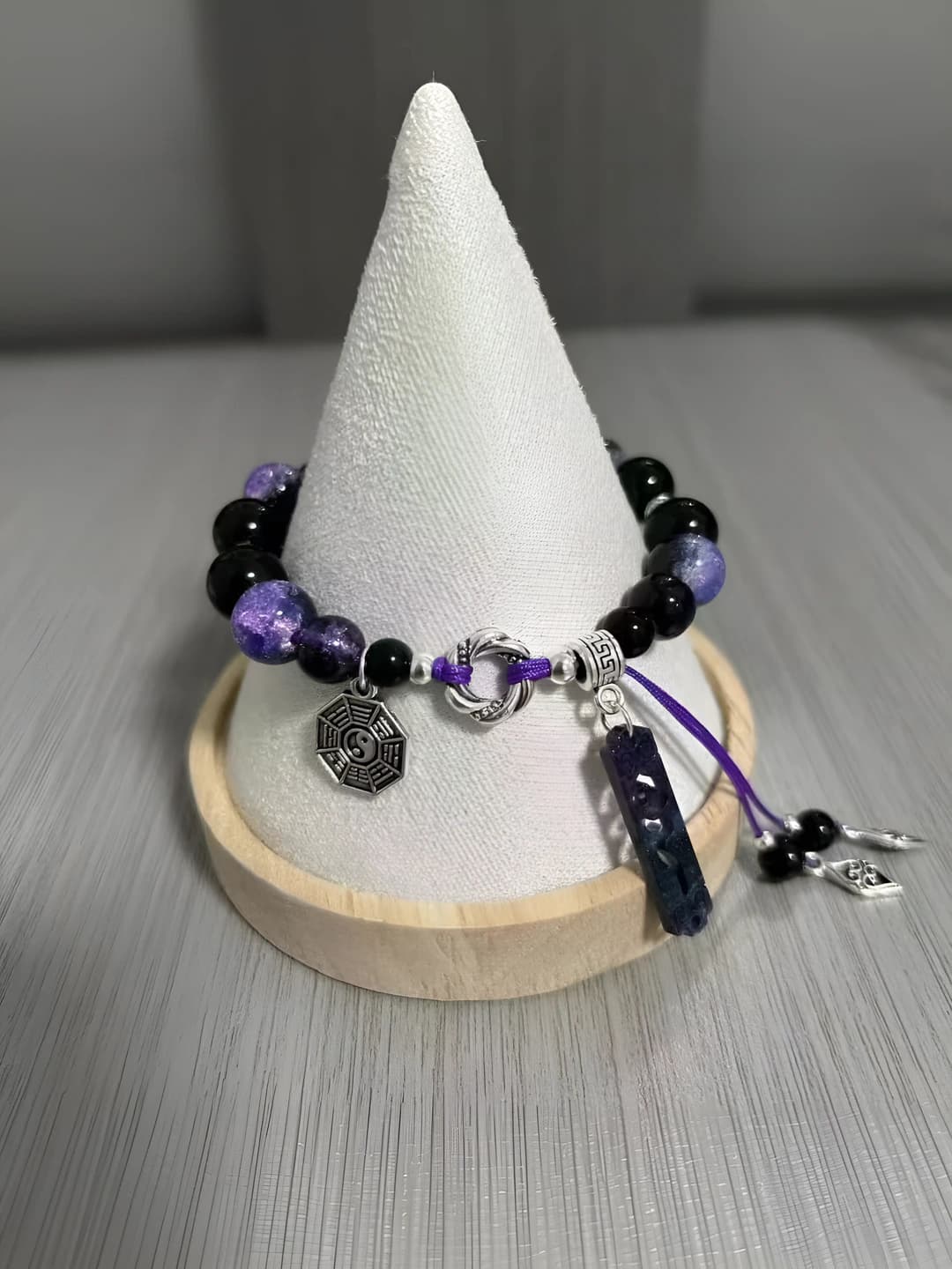 Binafsha Bagua bilakuzuk