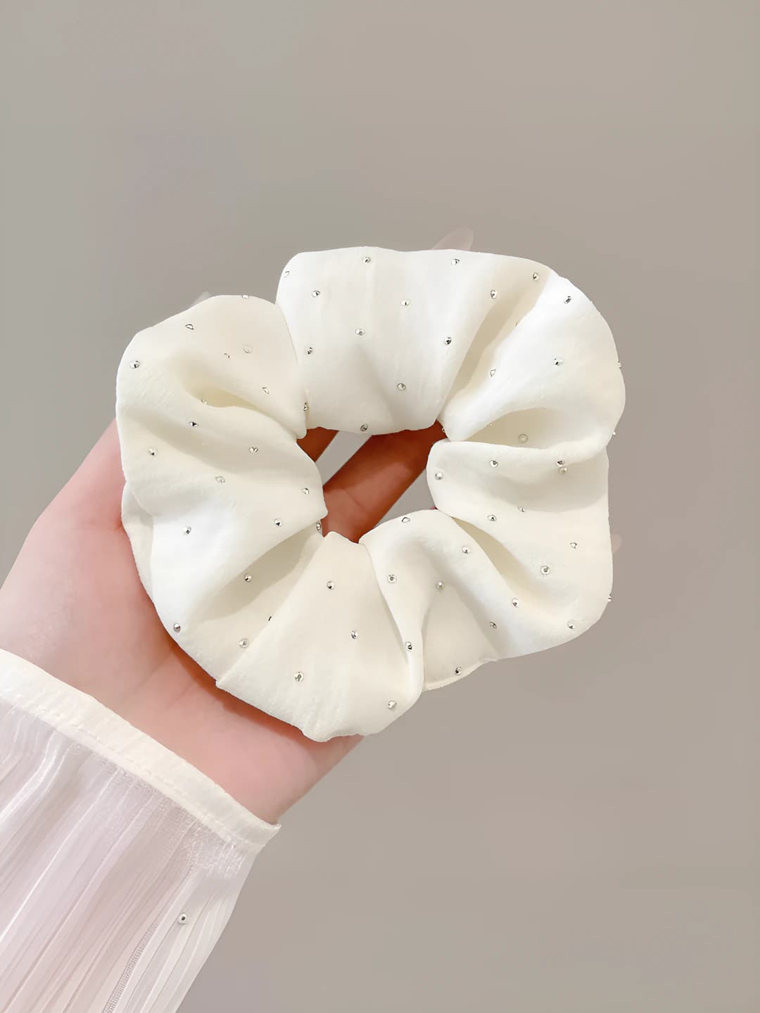 Off-white, rhinestone, large