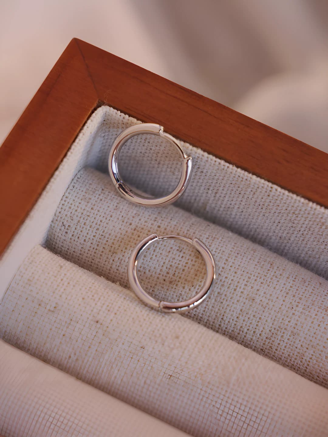 16mm silver earrings, pair
