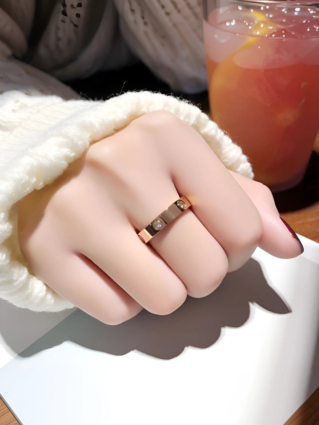 Rose gold dot diamonds (titanium)