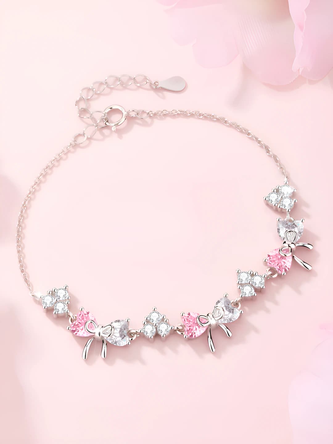 Bow and heart bracelet