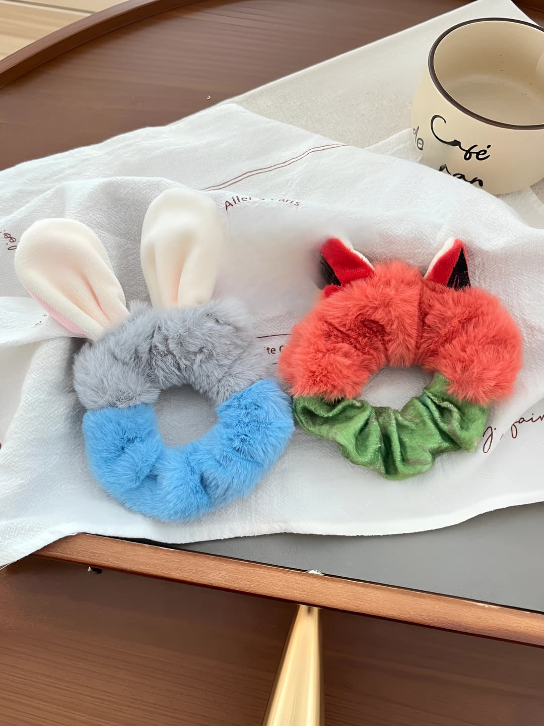 Women's furry animal-ear scrunchies (fox and rabbit ears), high stretch, handmade, cartoon style, plush material, for autumn-winter