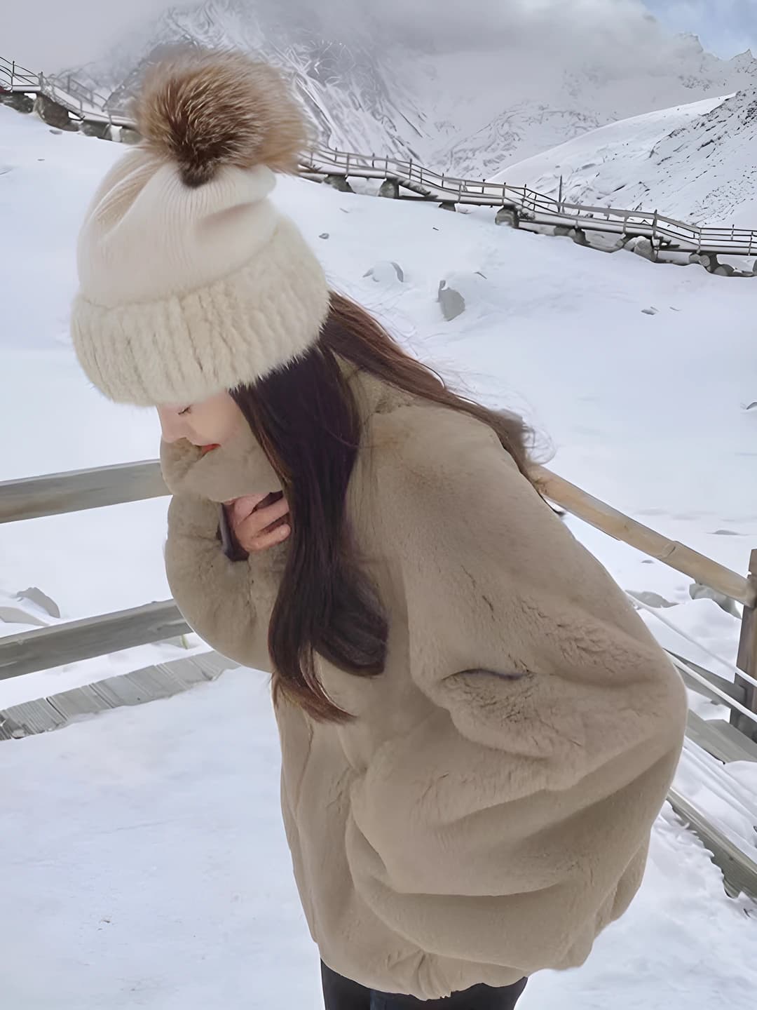 Kofe rang, yuqori yelka