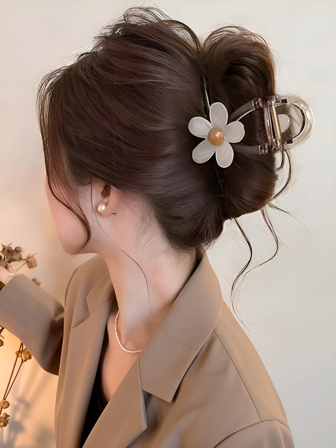 3# Beige flower clip 13 cm