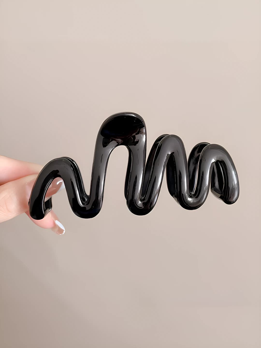 Black glossy 10.5 cm
