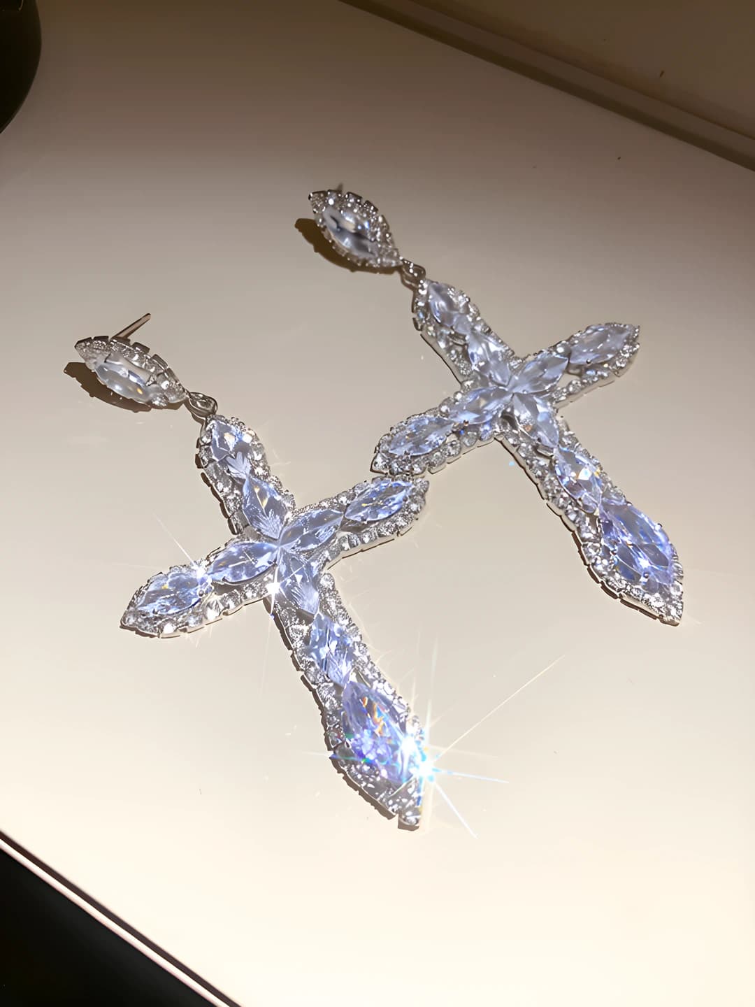 48# Silver pin - Silver
