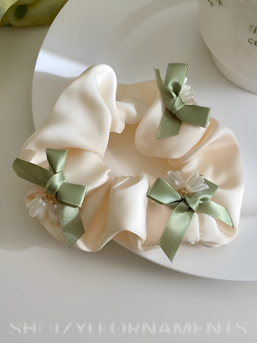 3# Multicolour, 3 bows, 9 cm