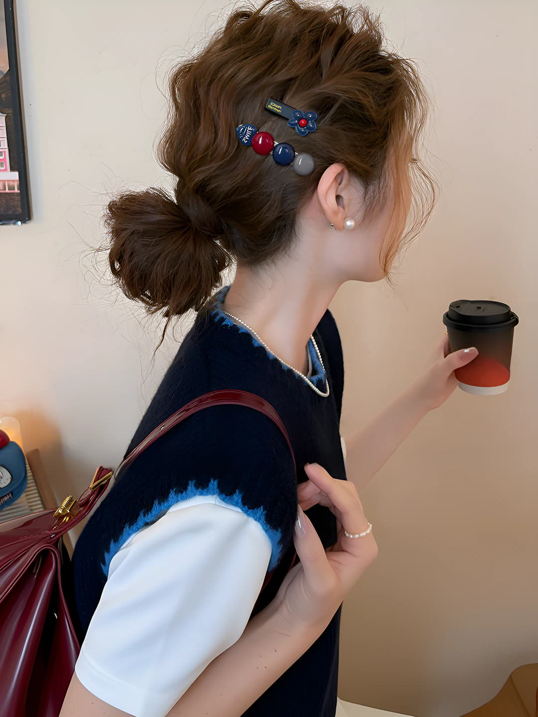 Pair: blue-red contrast floral clip