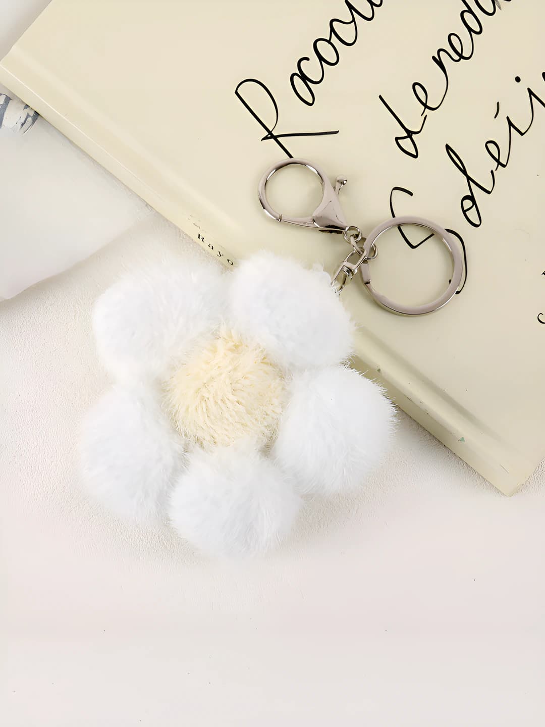 K5561 Plush flower charm White