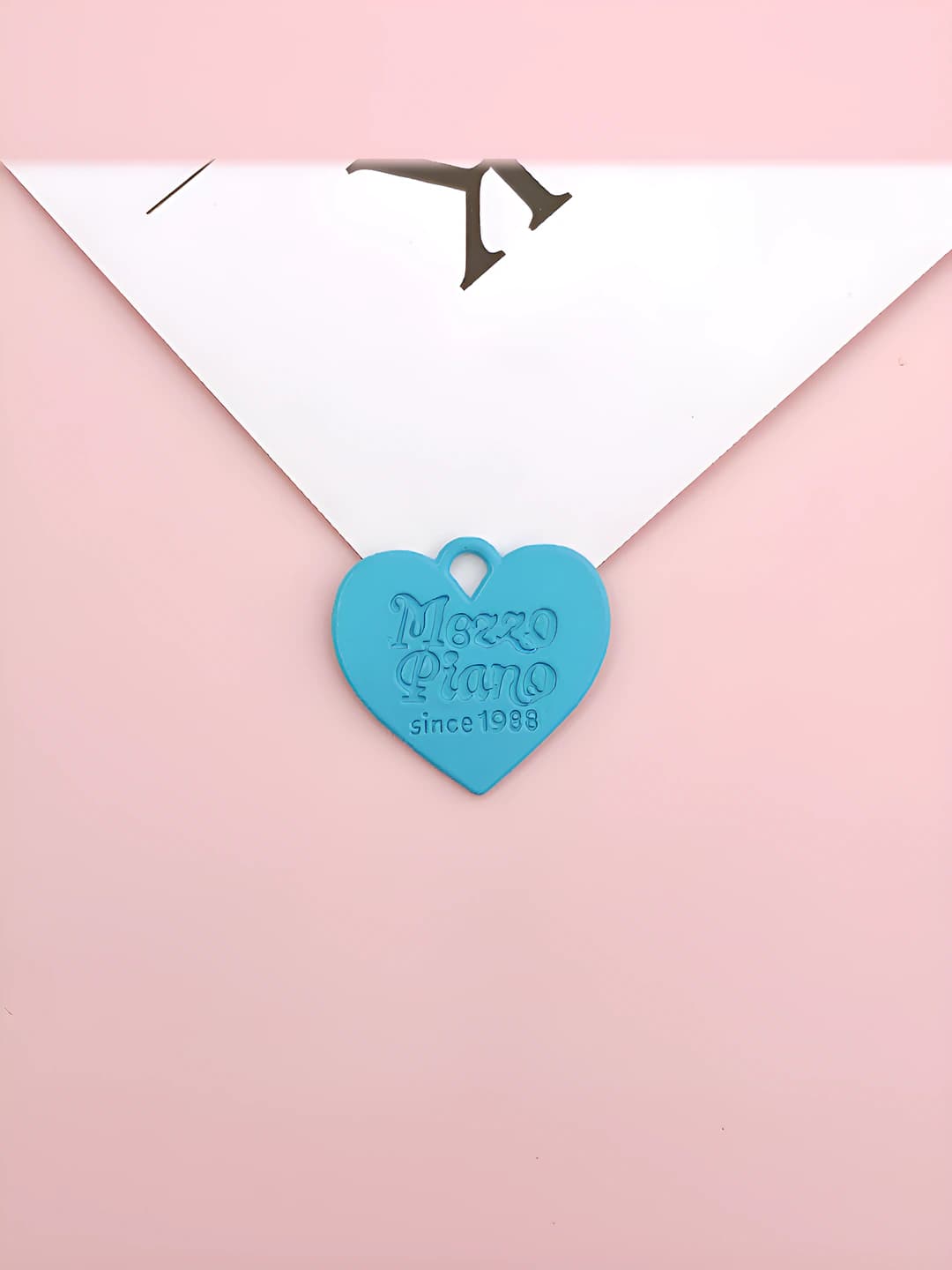 Light blue heart
