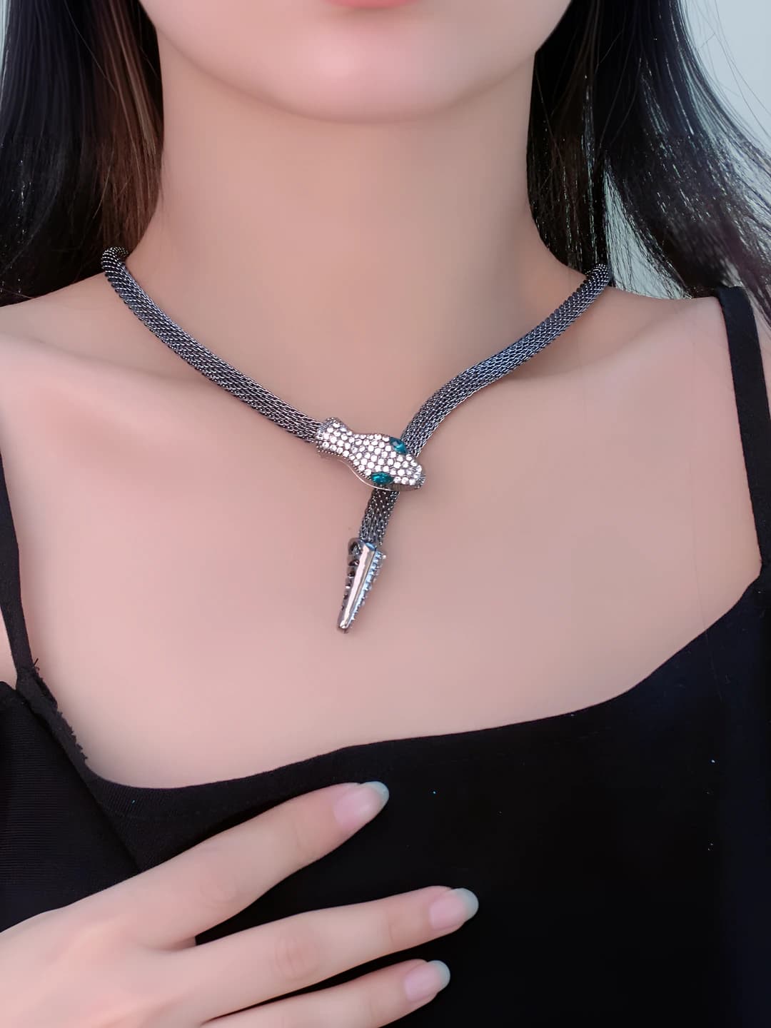 Magnetic Snake Chain