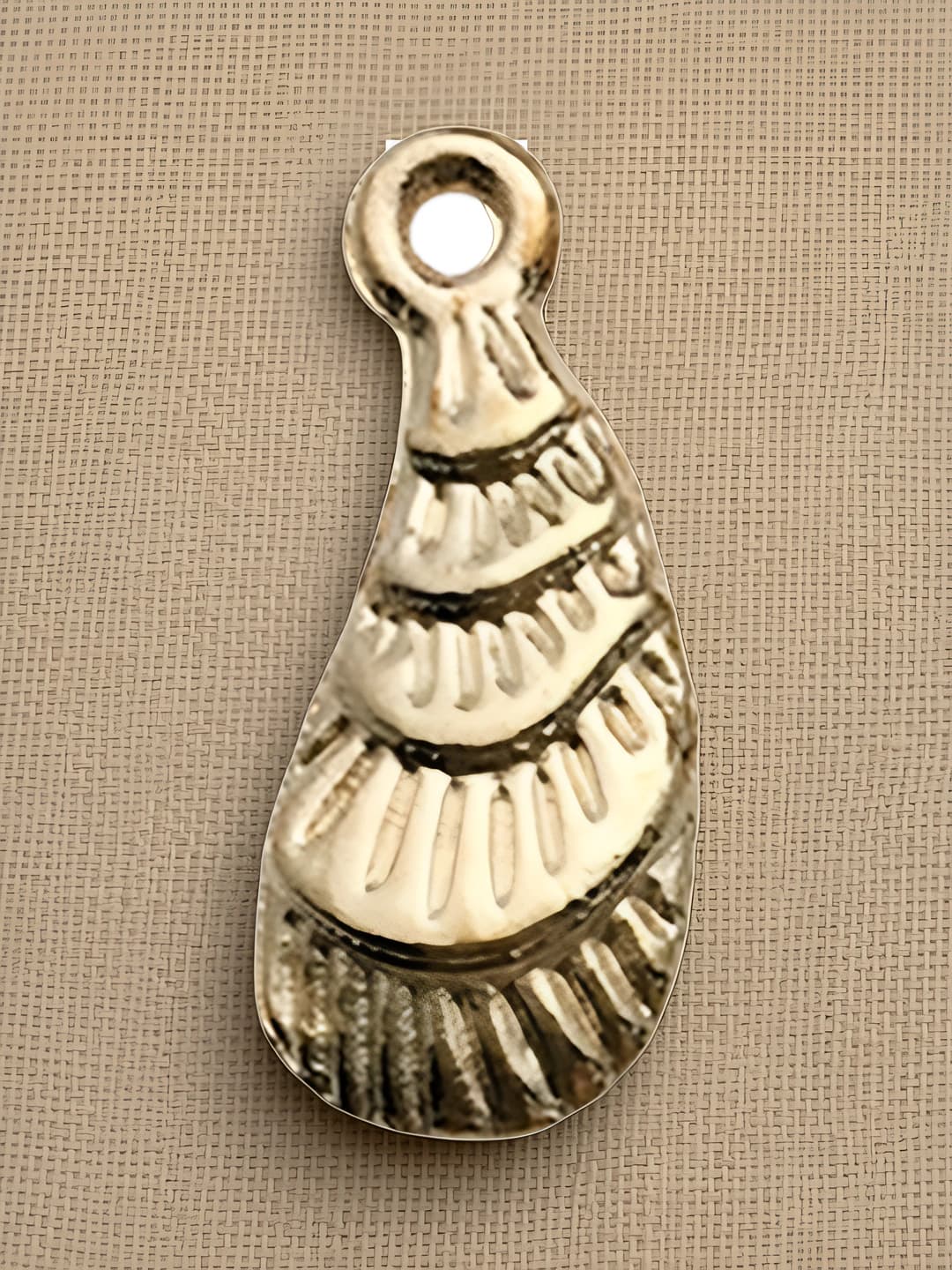 K gold, shell 7x15mm-0.6g