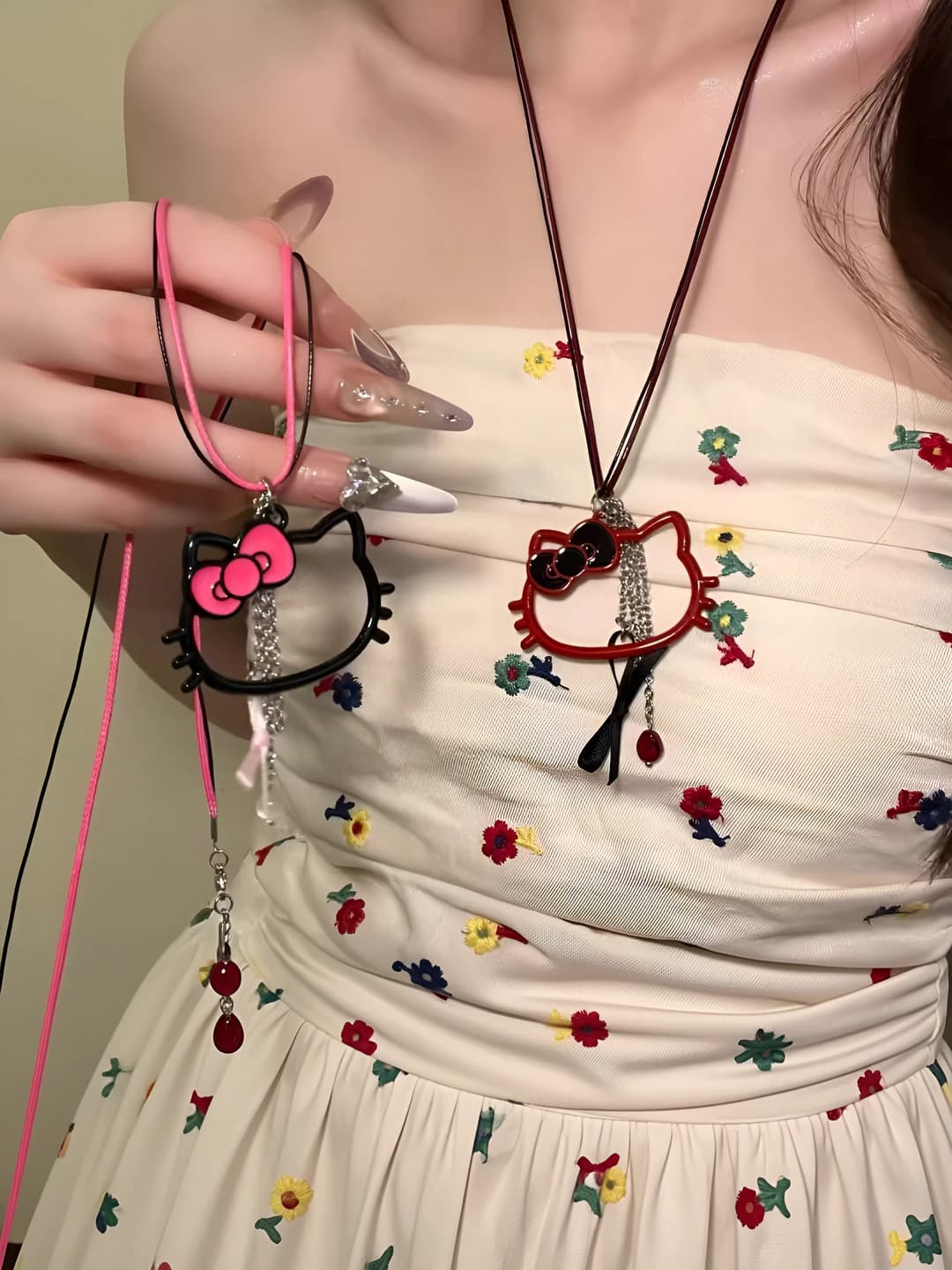 Women's long Kitty cat pendant necklace: handmade, heart-shaped, geometric, 41-50 cm, country style