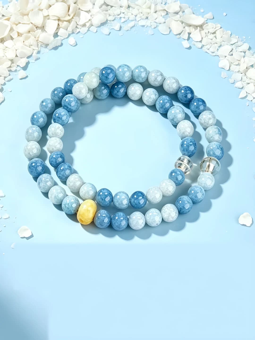 Women's glass beaded bracelet in retro style with geometric shape and layered design