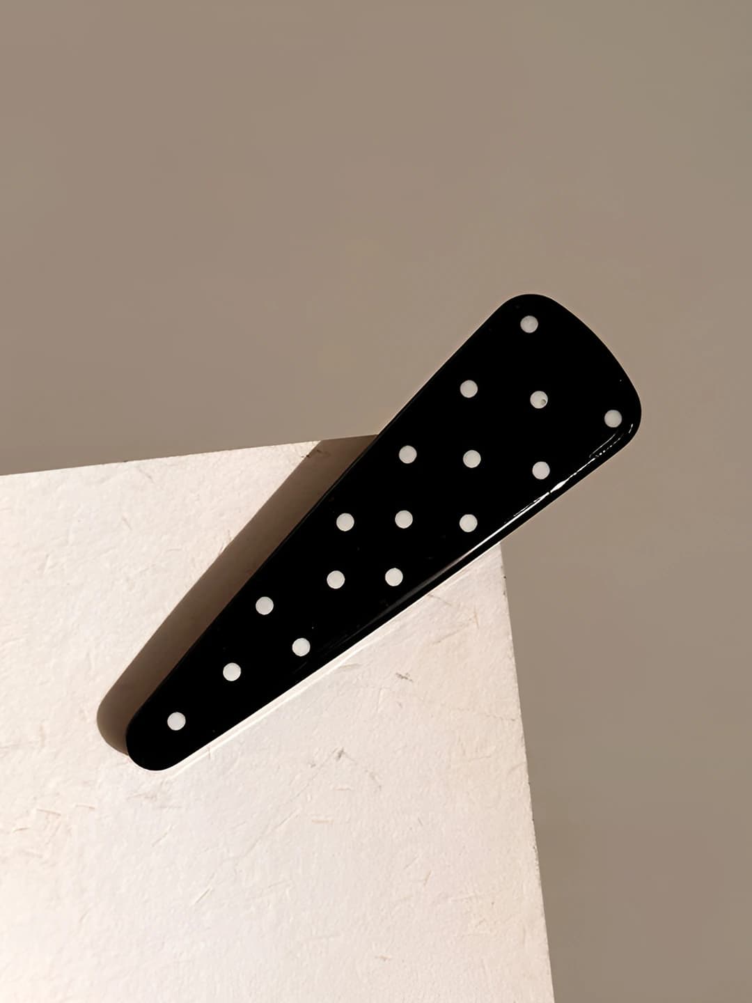 3# Black polka dot clip ~5.7cm