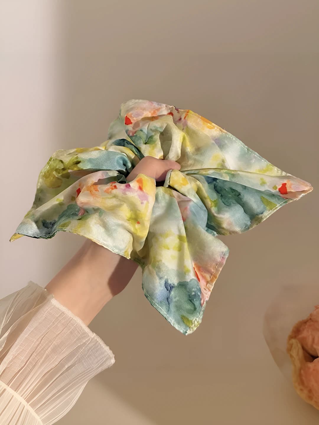 13# Rasm uslubidagi gulli 22cm